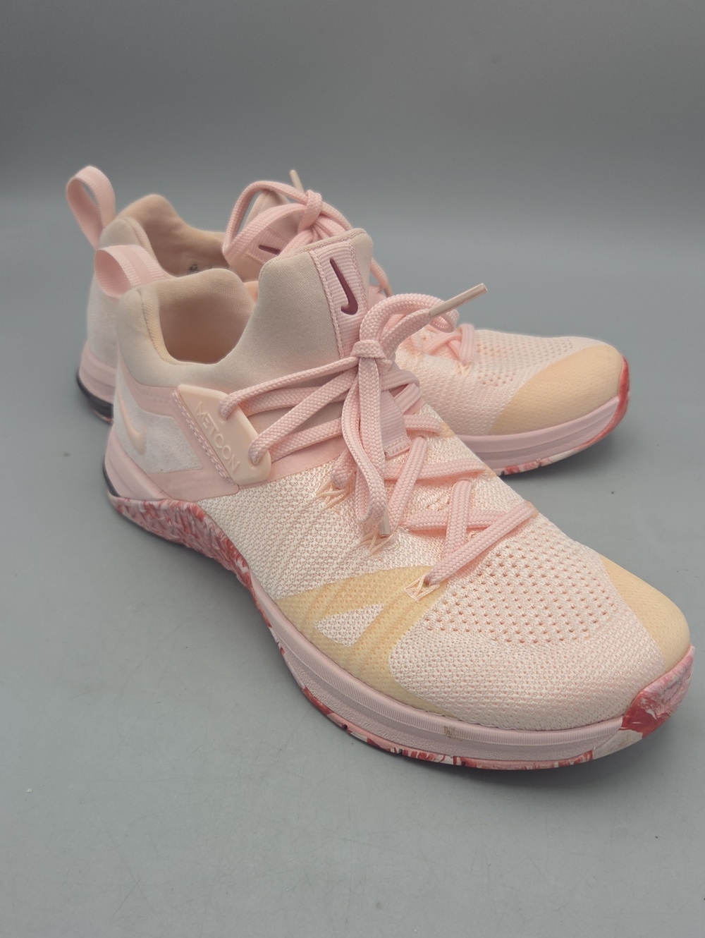 Nike Women's Light Pink Athletic Sneakers